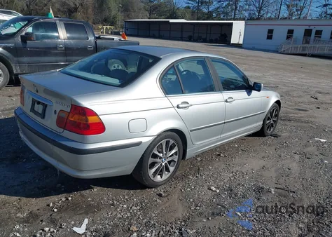 2003 BMW 330Xi from USA, damaged, VIN WBAEW53423PN30303